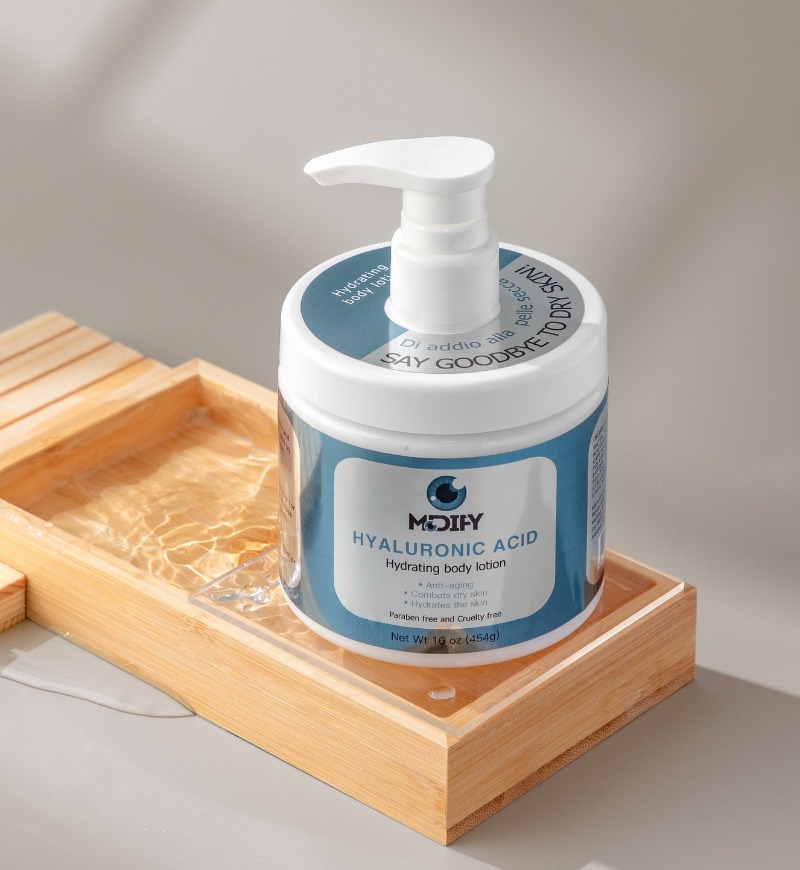 Hydrating Moisturizer With Hyaluronic Acid